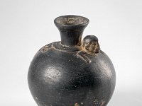 Ame Ker 192  Ame Ker 192, Peru, Nordküste, Chimú, Chimú/Inka, Späte Zwischenperiode bis Später Horizont, ca. 1000-1470 bis 1470-1532 n. Chr., Krug, Ton, H 18,5 cm, Dm 15,9 cm : Museumsfoto: Claus Cordes, Bestandskatalog Ethnologie